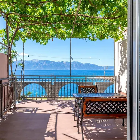 One-bedroom In