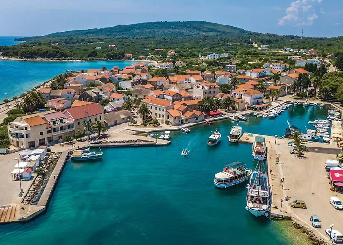 One-bedroom In * Sućuraj